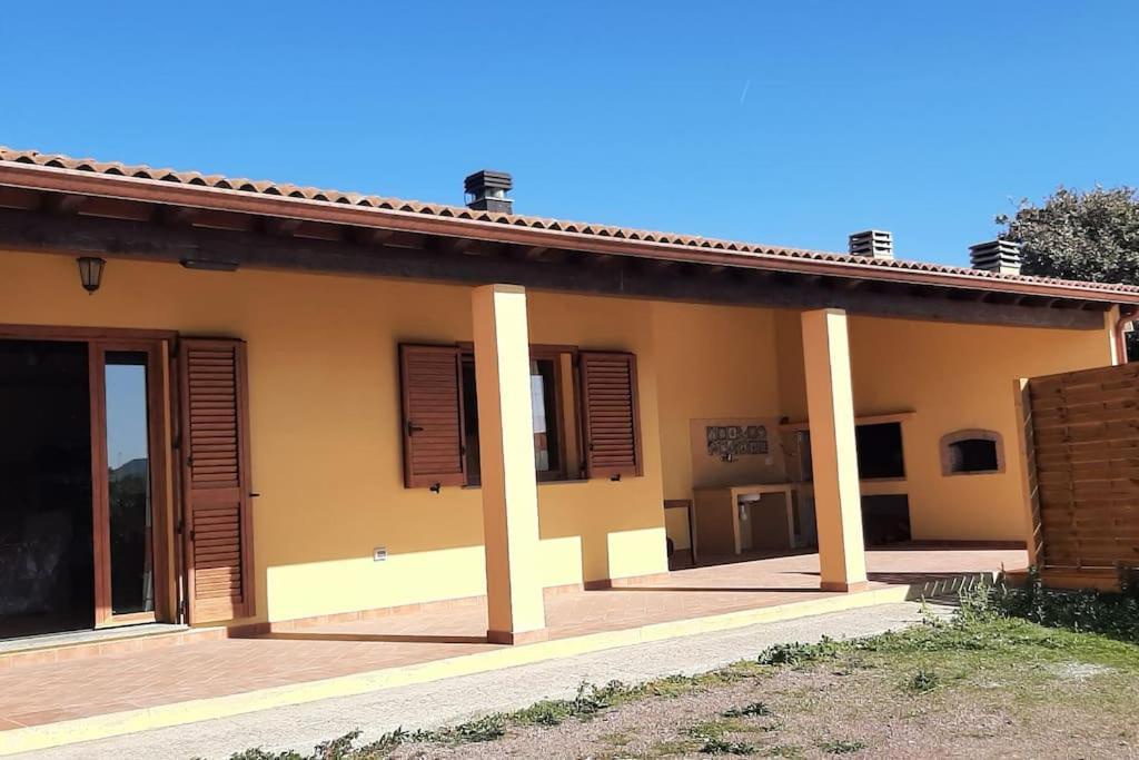 Villa Marci Con Piscina Privata A Nulvi Exterior photo